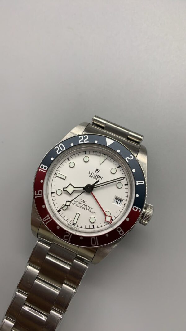 Tudor Black Bay GMT Pepsi - Image 4
