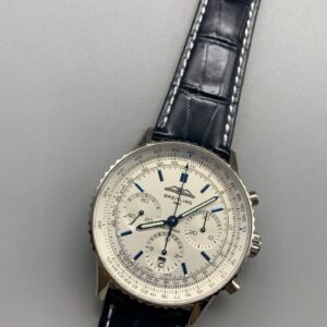 Breitling Navitimer