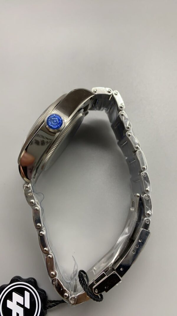 Tudor Black Bay GMT Pepsi - Image 6