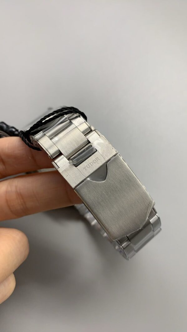 Tudor Black Bay GMT Pepsi - Image 8