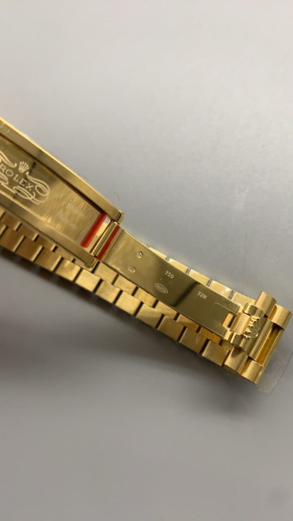 Rolex Day-Date 228238 - Image 10